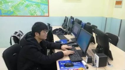 上海XX軟件技術(shù)案例 云域網(wǎng)協(xié)同辦公服務(wù)的創(chuàng)新實(shí)踐與效能提升